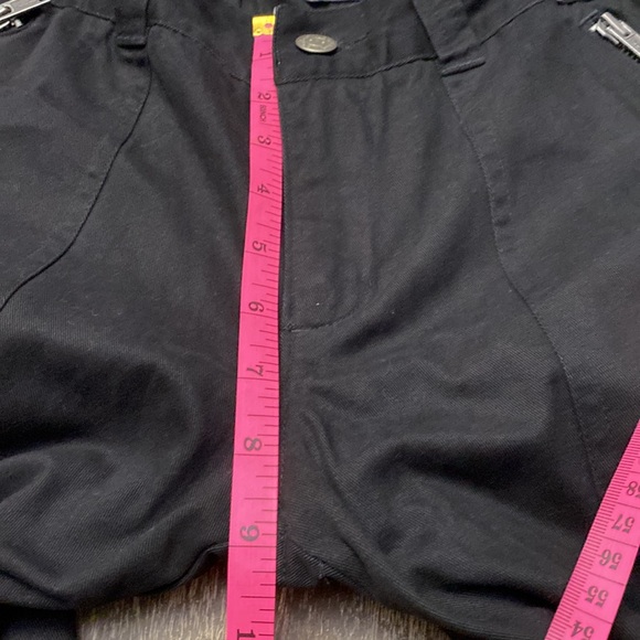 NEW Twill cargo pants with two pockets zippers and one pocket on the side - Picture 3 of 7